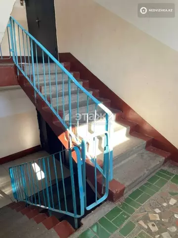 2-комнатная квартира, этаж 2 из 9, 51 м²