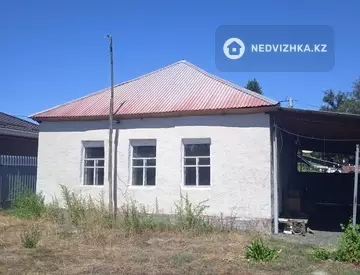 4-комнатный дом, 6 соток, 90 м²
