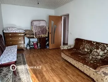 2-комнатная квартира, этаж 4 из 5, 35 м²