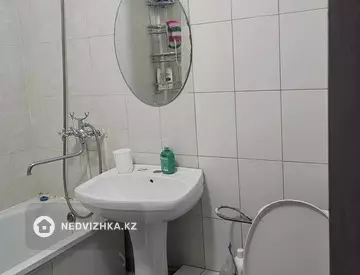 2-комнатная квартира, этаж 4 из 5, 70 м², на длительный срок