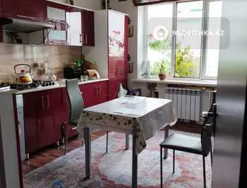 2-комнатная квартира, этаж 2 из 3