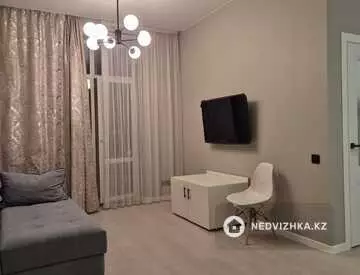 1-комнатная квартира, этаж 8 из 9, 40 м², На длительный срок