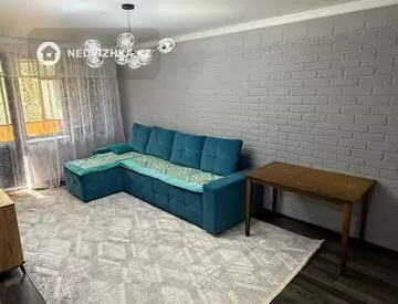 3-комнатная квартира, этаж 4 из 5, 62 м²