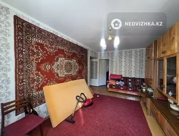 3-комнатная квартира, этаж 3 из 5, 66 м²