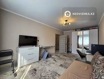 1-комнатная квартира, этаж 8 из 10, 43 м²