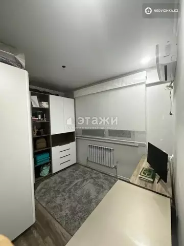 3-комнатная квартира, этаж 10 из 10, 62 м²