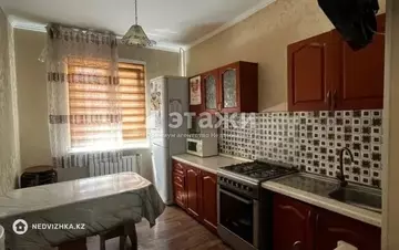 2-комнатная квартира, этаж 3 из 5, 61 м²