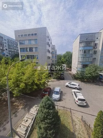 60.9 м², 2-комнатная квартира, этаж 3 из 5, 61 м², изображение - 22