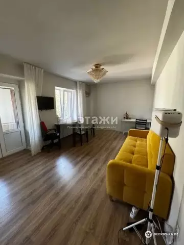 3-комнатная квартира, этаж 4 из 4, 58 м²