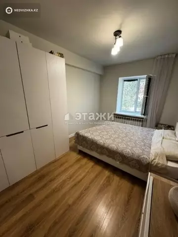 3-комнатная квартира, этаж 4 из 4, 58 м²