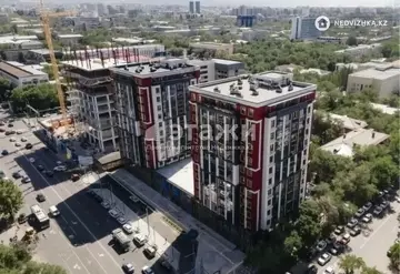 1-комнатная квартира, этаж 12 из 13, 42 м²