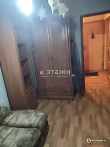 2-комнатная квартира, этаж 4 из 5, 51 м²