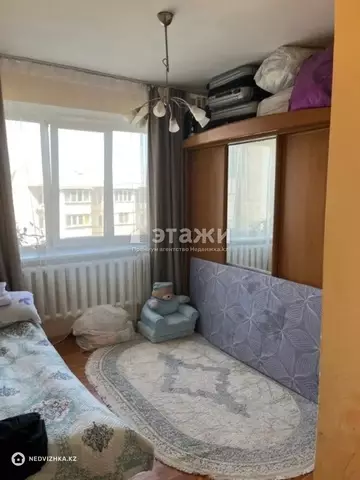 2-комнатная квартира, этаж 4 из 9, 52 м²
