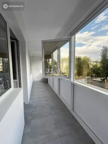 2-комнатная квартира, этаж 2 из 13, 50 м²