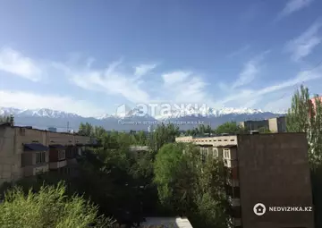 1-комнатная квартира, этаж 3 из 9, 34 м²