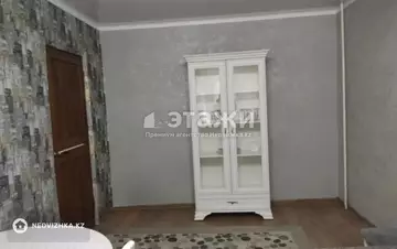 3-комнатная квартира, этаж 4 из 5, 65 м²