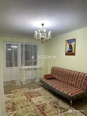 2-комнатная квартира, этаж 3 из 4, 43 м²