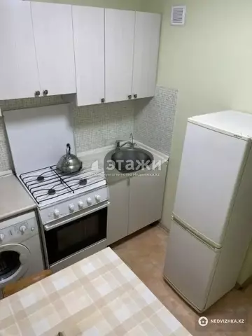 2-комнатная квартира, этаж 3 из 4, 43 м²