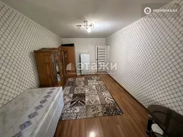 2-комнатная квартира, этаж 3 из 5, 48 м²