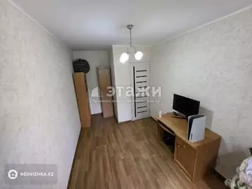 2-комнатная квартира, этаж 3 из 5, 48 м²