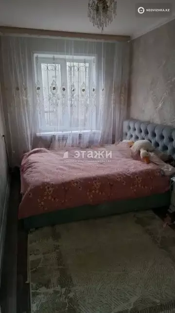 2-комнатная квартира, этаж 2 из 5, 49 м²
