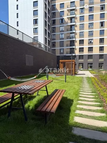 2-комнатная квартира, этаж 4 из 9, 40 м²