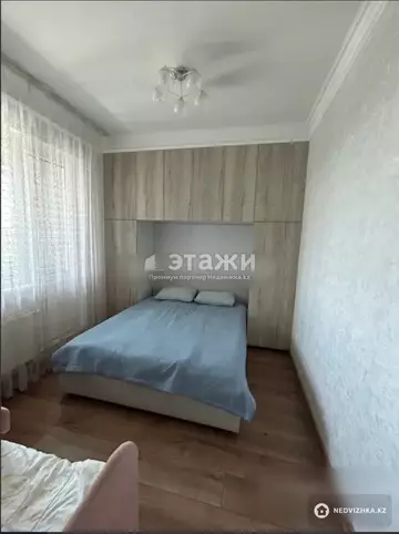 2-комнатная квартира, этаж 9 из 9, 45 м²