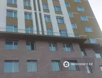 Помещение, этаж 1 из 1, 52 м², на длительный срок