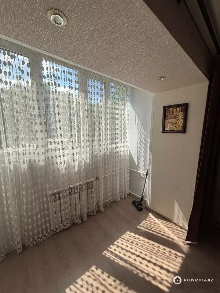 65 м², 3-комнатная квартира, этаж 2 из 5, 65 м², изображение - 1