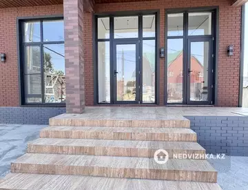 5-комнатный дом, 5 соток, 150 м²