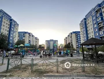 3-комнатная квартира, этаж 2 из 9, 70 м²