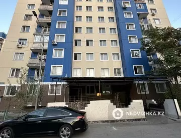 3-комнатная квартира, этаж 2 из 9, 70 м²