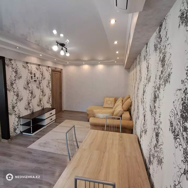 72 м², 3-комнатная квартира, этаж 2 из 5, 72 м², изображение - 1