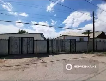 4-комнатный дом, 450 соток, 150 м²