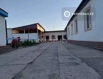 4-комнатный дом, 450 соток, 150 м²