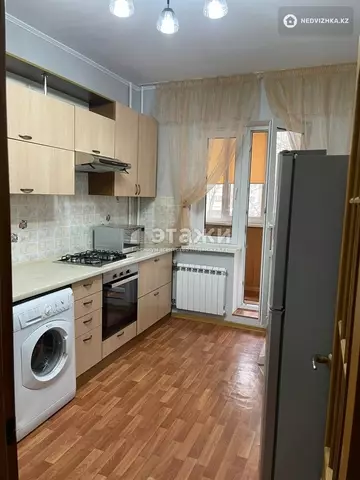 1-комнатная квартира, этаж 4 из 9, 44 м²