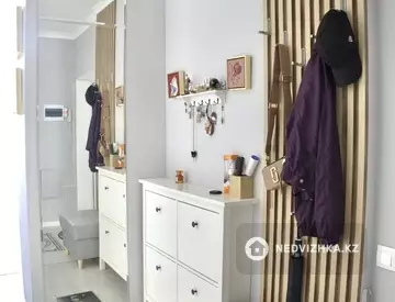 3-комнатная квартира, этаж 4 из 22, 82 м²