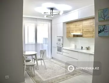 3-комнатная квартира, этаж 4 из 22, 82 м²