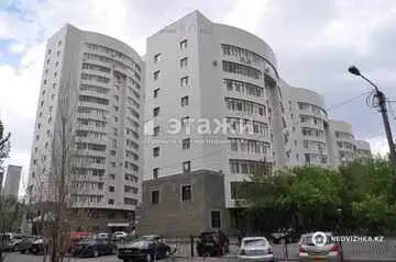 3-комнатная квартира, этаж 9 из 18, 110 м²