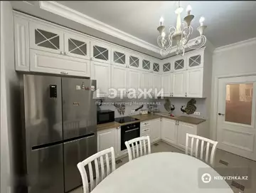 4-комнатная квартира, этаж 6 из 9, 106 м²