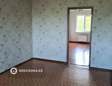 3-комнатная квартира, этаж 5 из 5, 59 м²