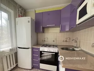 2-комнатная квартира, этаж 2 из 4, 44 м²
