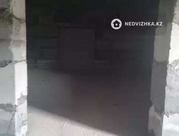 Помещение, этаж 1 из 9, 160 м²