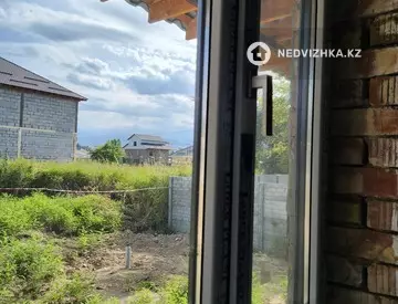 4-комнатный дом, 5 соток, 100 м²