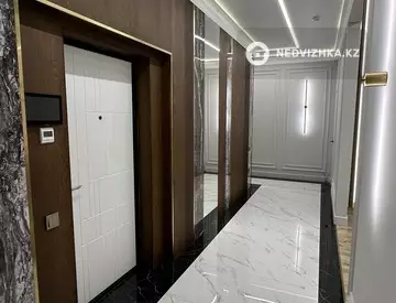 3-комнатная квартира, этаж 13 из 14, 115 м²