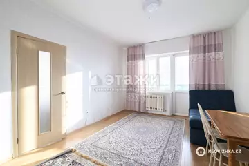 2-комнатная квартира, этаж 12 из 18, 49 м²