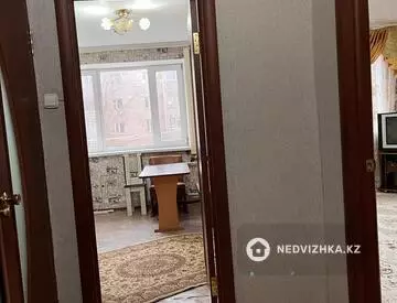1-комнатная квартира, этаж 3 из 5, 36 м²