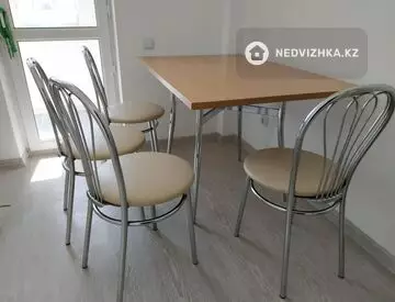 1-комнатная квартира, этаж 11 из 12, 40 м²