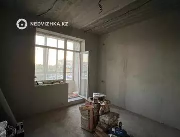 1-комнатная квартира, этаж 2 из 5, 44 м²