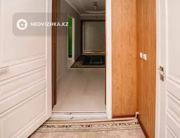 1-комнатный дом, 10 соток, 375 м²